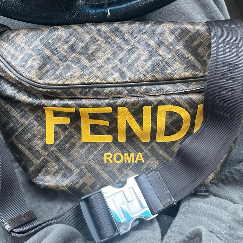 FENDI ROMA SIDE BAG